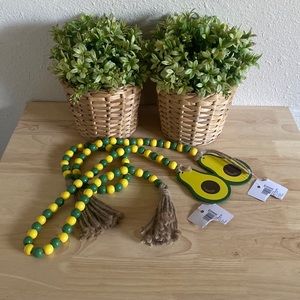 New two avocado bead hanging decor kitchen decor 🥑